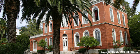 Main photo