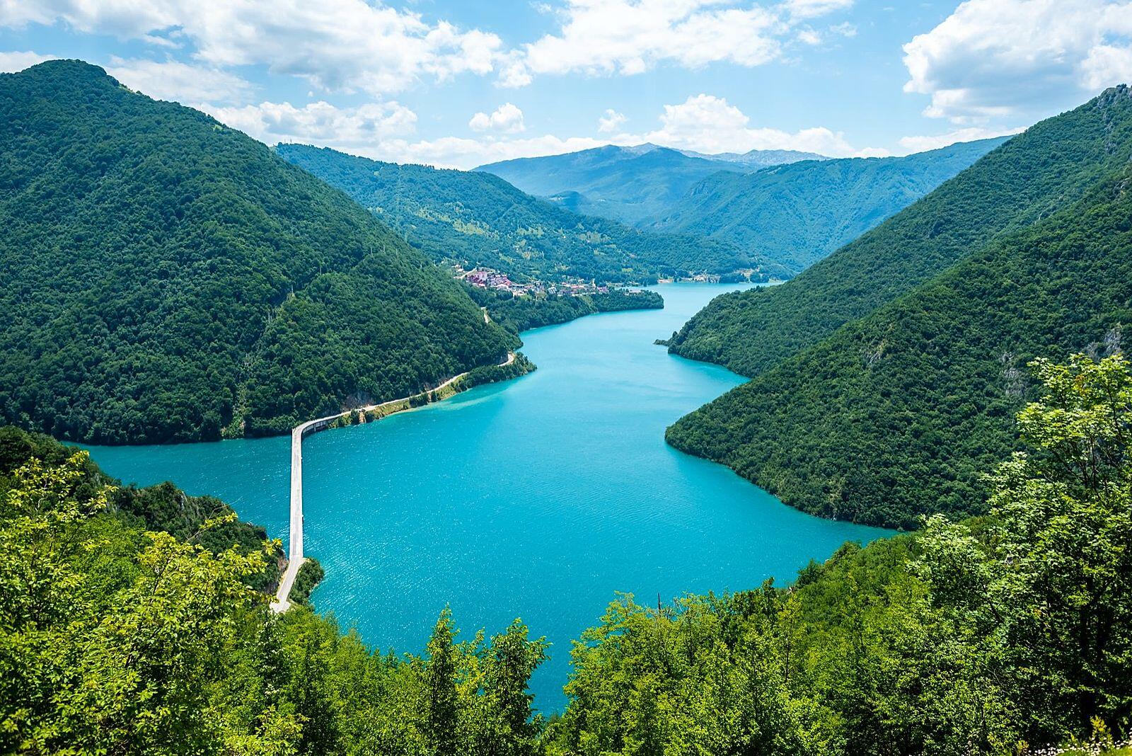 Pivsko jezero